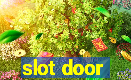 slot door