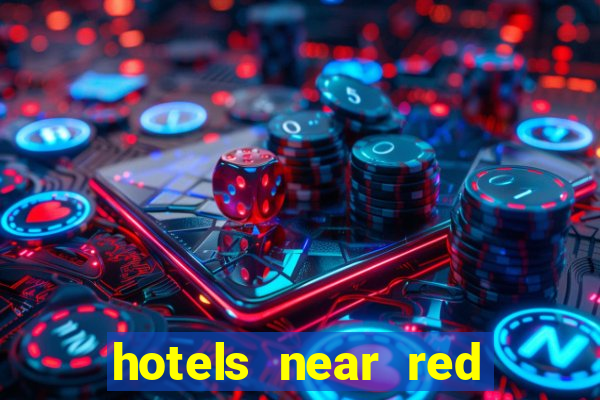 hotels near red hawk casino