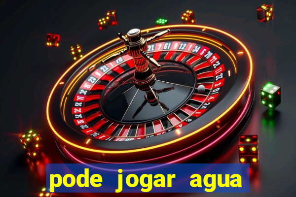 pode jogar agua quente na privada