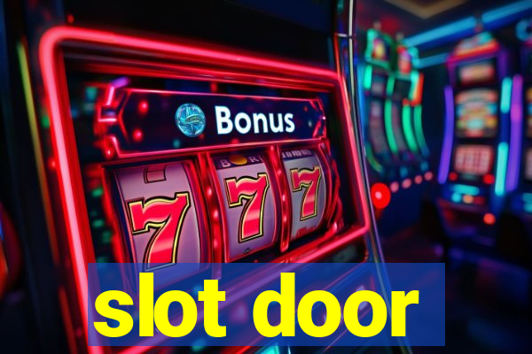 slot door