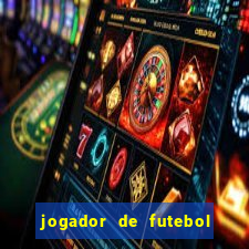 jogador de futebol com a letra p